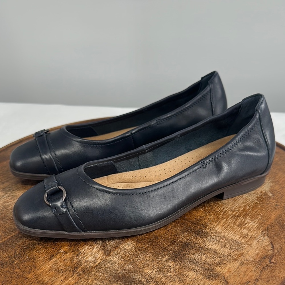 Clarks black Leather Loafers